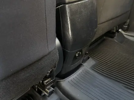 Toyota RAV4 2018 года за 9 500 000 тг. в Актау – фото 13
