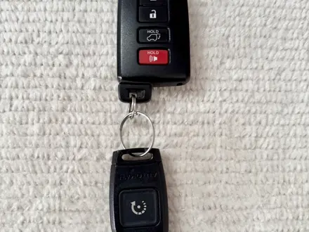 Toyota RAV4 2018 года за 9 500 000 тг. в Актау – фото 14