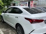 Hyundai Accent 2022 годаүшін10 300 000 тг. в Усть-Каменогорск – фото 4