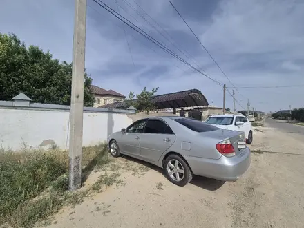 Toyota Camry 2005 года за 3 500 000 тг. в Жанаозен – фото 4