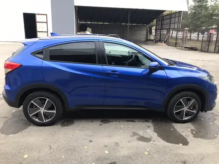 Honda HR-V 2021 года за 11 900 000 тг. в Алматы – фото 2