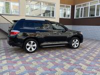 Toyota Highlander 2012 годаүшін14 300 000 тг. в Павлодар