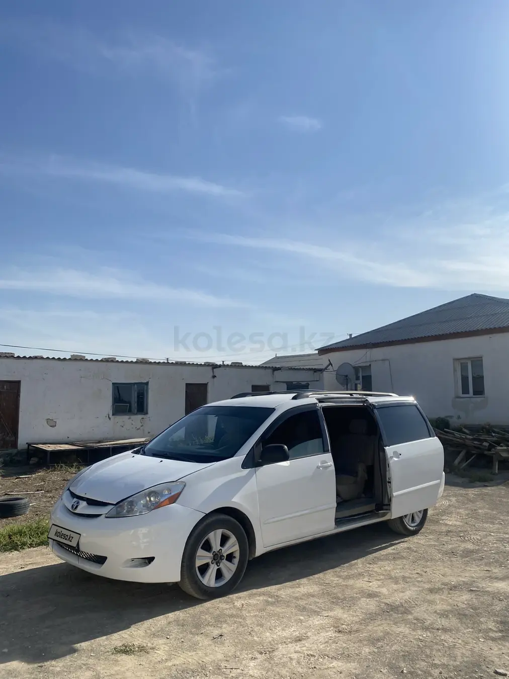 Toyota Sienna, 2006