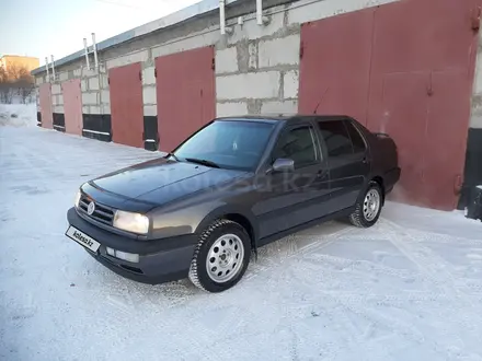 Volkswagen Vento 1992 года за 2 050 000 тг. в Астана – фото 10