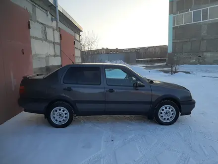 Volkswagen Vento 1992 года за 2 050 000 тг. в Астана – фото 13