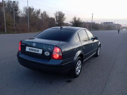 Volkswagen Passat 2002 года за 2 600 000 тг. в Астана – фото 7