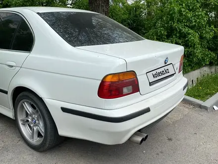 BMW 530 2003 года за 5 500 000 тг. в Алматы – фото 9