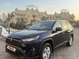 Toyota RAV4 2021 года за 14 500 000 тг. в Алматы – фото 3