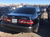 Lexus ES 300 2001 года за 2 700 000 тг. в Семей – фото 3