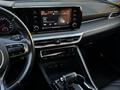 Kia K5 2021 года за 9 800 000 тг. в Алматы – фото 13