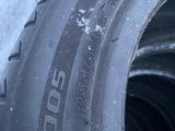 Пара летние шины 255/45/18 255/45R18 Bridgestoone Turanza. за 70 000 тг. в Алматы – фото 5