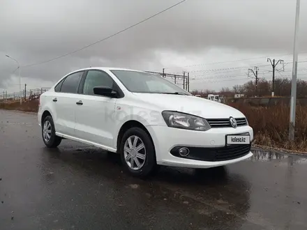 Volkswagen Polo 2015 года за 3 800 000 тг. в Караганда – фото 4