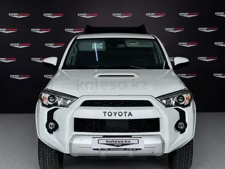 Toyota 4Runner 2021 года за 26 000 000 тг. в Актау