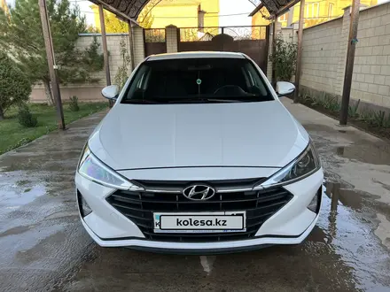 Hyundai Elantra 2019 года за 8 200 000 тг. в Шымкент – фото 10