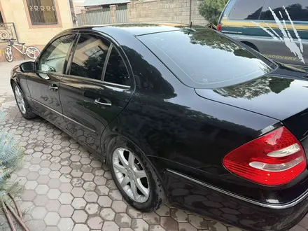 Mercedes-Benz E 320 2003 года за 3 200 000 тг. в Алматы – фото 3