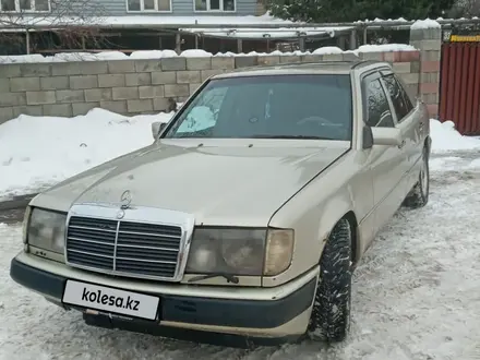 Mercedes-Benz E 200 1992 года за 1 480 000 тг. в Алматы – фото 2