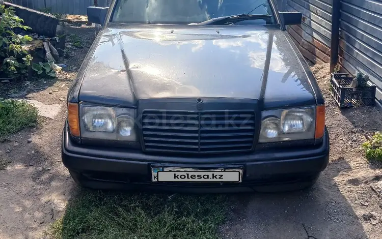 Mercedes-Benz E 230 1992 года за 1 000 000 тг. в Караганда