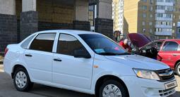 ВАЗ (Lada) Granta 2190 2014 годаүшін2 500 000 тг. в Астана – фото 2