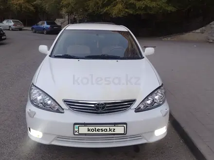 Toyota Camry 2004 года за 3 700 000 тг. в Актобе – фото 4