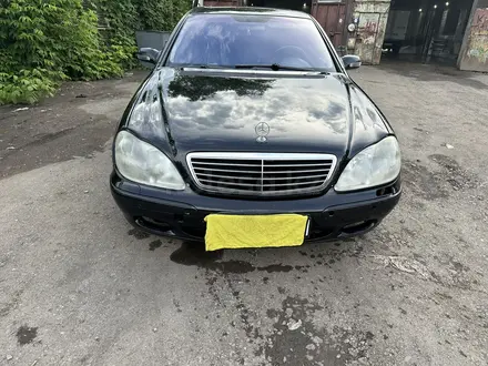 Mercedes-Benz S 500 2001 года за 3 200 000 тг. в Караганда – фото 8