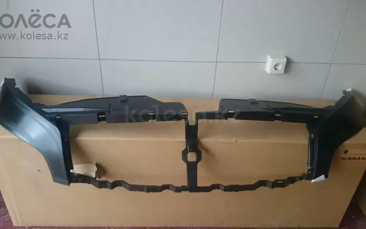 Оригинальная накладка решетки радиатора для Infiniti QX56/QX80 Z62 за 210 000 тг. в Алматы