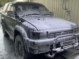 Toyota Hilux 1993 годаүшін1 700 000 тг. в Усть-Каменогорск – фото 2