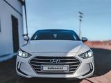 Hyundai Elantra 2018 года за 7 990 000 тг. в Кульсары – фото 5