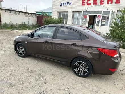 Hyundai Solaris 2015 года за 5 600 000 тг. в Атырау – фото 6