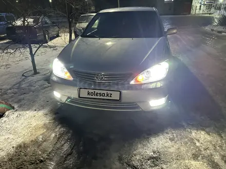 Toyota Camry 2005 года за 5 600 000 тг. в Павлодар – фото 14