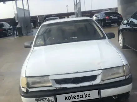 Opel Vectra 1994 года за 450 000 тг. в Актау – фото 2