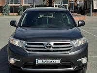 Toyota Highlander 2013 годаүшін13 200 000 тг. в Актобе