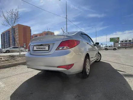 Hyundai Solaris 2015 года за 5 600 000 тг. в Атырау – фото 9