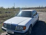 Mercedes-Benz E 200 1992 года за 1 500 000 тг. в Караганда