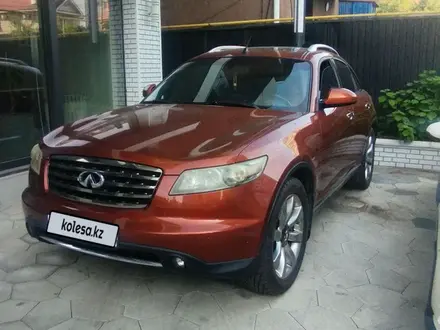 Infiniti FX35 2006 года за 4 500 000 тг. в Алматы