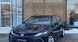 Toyota Camry 2023 года за 15 900 000 тг. в Уральск