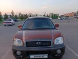 Hyundai Santa Fe 2001 годаүшін2 350 000 тг. в Астана