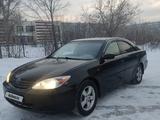 Toyota Camry 2002 годаүшін4 200 000 тг. в Караганда – фото 2