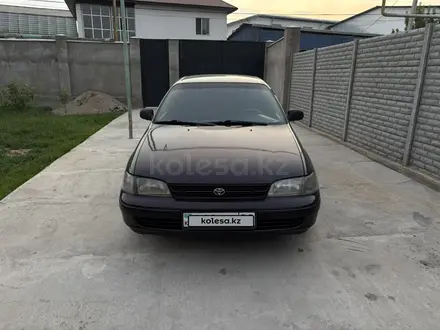 Toyota Carina E 1995 года за 1 900 000 тг. в Тараз – фото 2