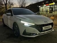 Hyundai Elantra 2022 года за 11 000 000 тг. в Астана