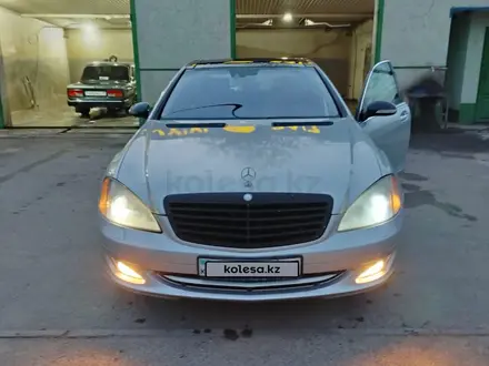 Mercedes-Benz S 350 2006 года за 7 500 000 тг. в Шымкент