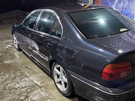 BMW 520 1997 года за 3 000 000 тг. в Петропавловск – фото 4