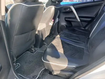 Toyota RAV4 2014 года за 9 800 000 тг. в Уральск – фото 9