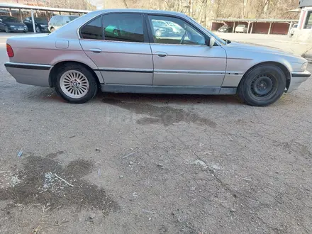 BMW 728 1996 года за 2 800 000 тг. в Караганда – фото 5