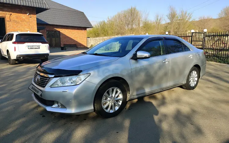 Toyota Camry 2012 года за 9 700 000 тг. в Усть-Каменогорск