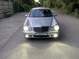 Mercedes-Benz E 320 2000 года за 6 300 000 тг. в Алматы – фото 2