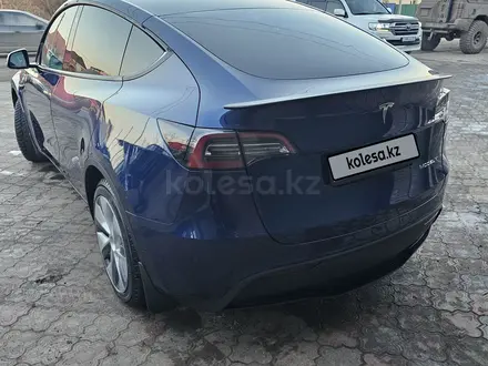 Tesla Model Y 2023 года за 20 000 000 тг. в Уральск – фото 4