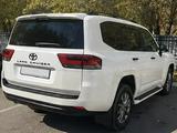 Toyota Land Cruiser 2023 года за 53 300 000 тг. в Караганда – фото 5