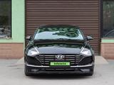 Hyundai Sonata 2021 года за 11 200 000 тг. в Шымкент – фото 2
