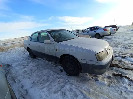 Toyota Camry 1998 года за 1 650 000 тг. в Семей – фото 2