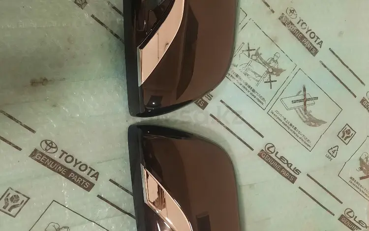 Крышка зеркала тойота за 3 500 тг. в Алматы
